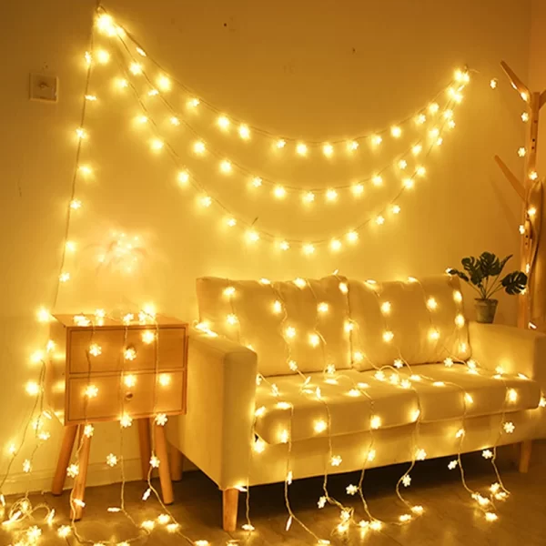 1/3/6M LED Snowflake Fairy Lights Battery/USB Power Copper Wire Garland Light New Year Garden Wedding Living Room Decoration - Image 2