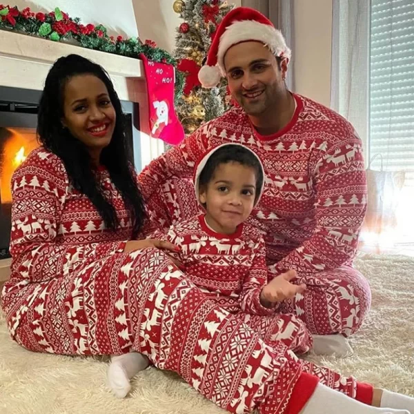 Mommy and Me Clothes 2023 New Christmas Pajamas Set for Family Soft Cute Sleepwear Adults Kids 2 Pieces Suit Xmas Look Outfits - Image 2