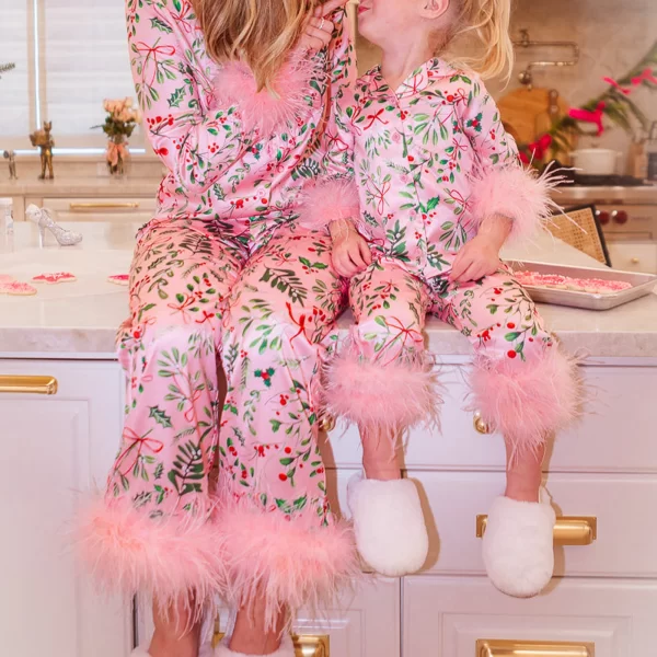 Hirigin Mommy and Me Christmas Pajamas Set Feather Trim Long Sleeve Button Down Matching Xmas Sleepwear for Mother Daughter