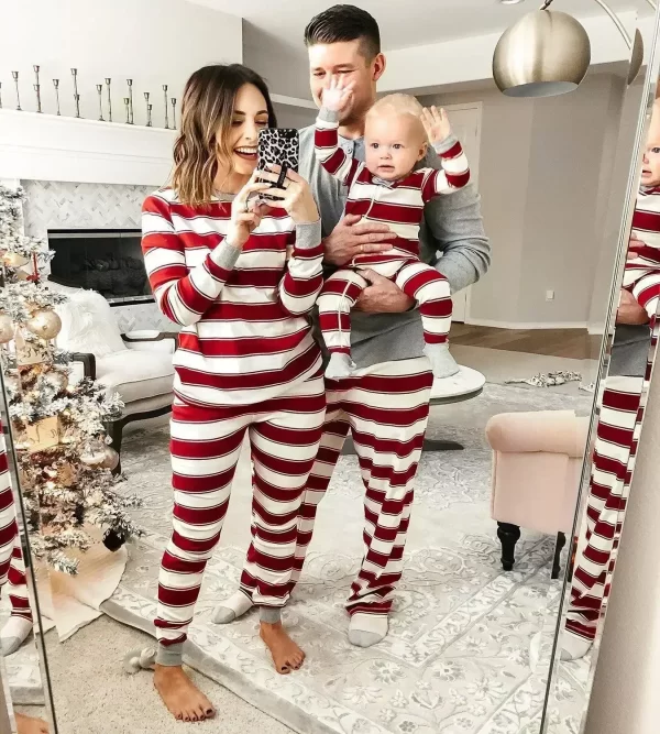 Happy New Year's Costume 2025 Mother Father Kids Matching Pajamas Set for Family/Couples Soft Christmas Pyjamas Xmas Family Look